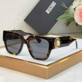 Picture of Moschino Sunglasses _SKUfw70120324fw